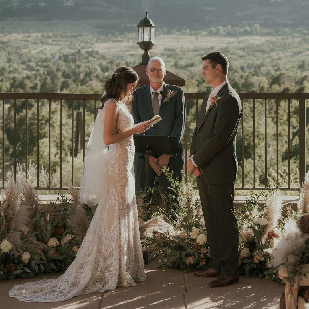 The perfect vows in minutes